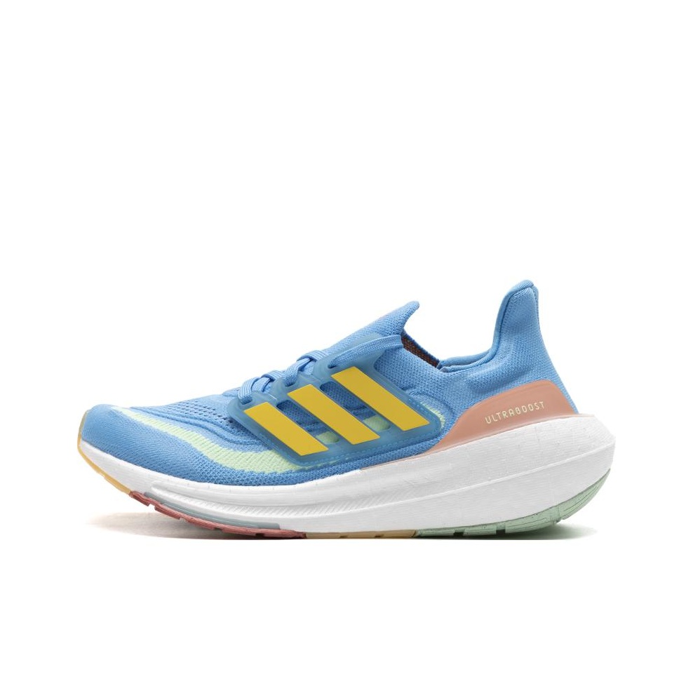 Scarpe da corsa leggere Adidas - Adidas Shoes Ultraboost Light recensione e prezzo